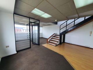 Iñaquito, Oficina Duplex en Renta, 135m 4 Ambientes.