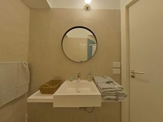 Departamento en venta - 2 Dormitorios 2 Baños - Cochera - 76Mts2 - Palermo