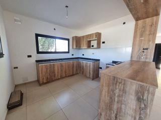 Foto 7 de VENTA DE CASA EN Juana Koslay