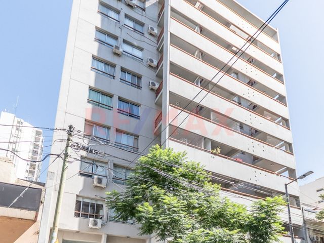 Venta depto monoambiente balcón terraza paternal