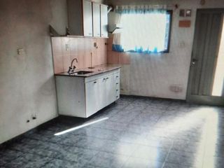 Foto 7 de AMPLIO DEPTO.DE 3 AMB. EN 1ER.PISO FONDO