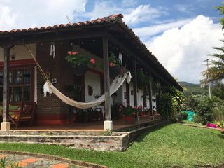 Foto 2 de casa campestre en venta en el carmen. Cod V11858