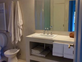 Foto 10 de Casa  Los Laureles 2pl estilo frances categoria 5 dorm 2 suits amp recep pil
