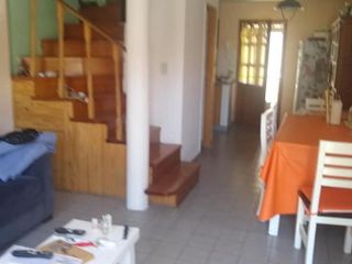 Departamento en venta - 2 Dormitorios 2 Baños - Cochera - 70mts2 - Tolosa, La Plata