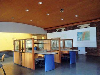 Foto 7 de San Eduardo Amplio local con área de oficinas, bodegas, talleres