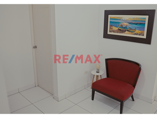 Foto 6 de 🌊 ¡Vive la experiencia de Huanchaco todos los días! 🏖️

🏡 Tu próximo hogar te espera en un tercer piso con ASCENSOR, diseñado para brindarte comodid
