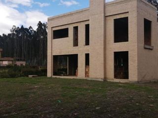 Foto 4 de casa en venta en lucitania. Cod V3609