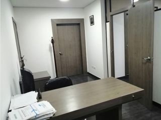 Foto 2 de VENTA OFICINA EN CENTRO HISTORICO SANTA MARTA