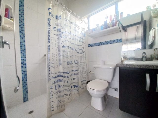 CASA EN VENTA BARRIO LA FLORA 1 PISO
