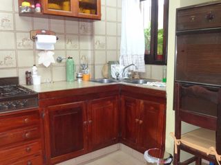 Foto 13 de GUIDEK - STASIUK PROPIEDADES VENDE EXCELENTE CASA EN MUY BUENA UBICACION
