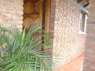 Foto 17 de GUIDEK - STASIUK PROPIEDADES VENDE EXCELENTE CASA EN MUY BUENA UBICACION