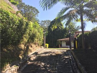 Hermosa finca en Barbosa