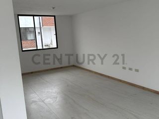Foto 6 de Bonita casa, por estrenar dentro de conjunto en Puembo