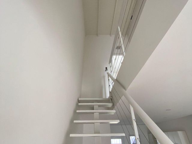 VENTA CASA DUPLEX  3AMB C/COCHERA Y PARRILLA !!