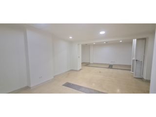Foto 2 de RENTO CASA COMERCIAL 499M2 - AUTO NORTE CON 104 ZONA MEDICA PASADENA