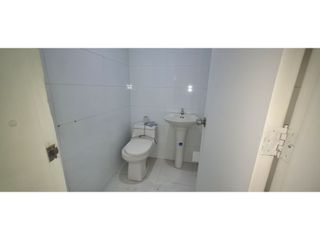 Foto 15 de RENTO CASA COMERCIAL 499M2 - AUTO NORTE CON 104 ZONA MEDICA PASADENA