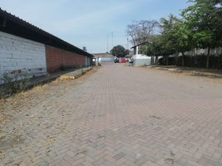 Foto 8 de Alquiler bodega 2500m2 en vía a Daule y Perimetral