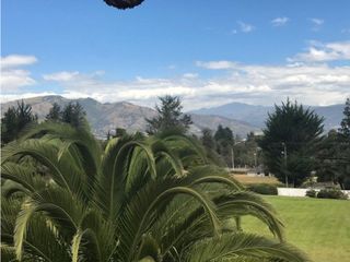 Foto 6 de QUINTA EN VENTA PUEMBO 10.400 M2 JARDINES RESERVORIO EXCELENTE SECTOR