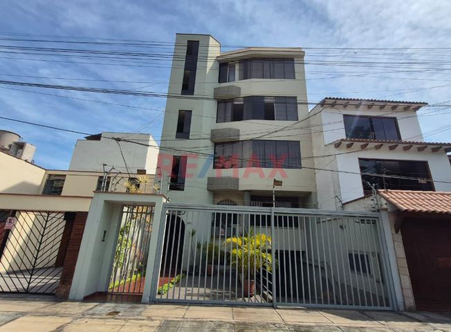 Departamento en Venta en Santiago de Surco - Widok 4