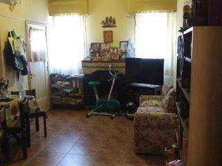 Casa PH en alquiler en Ramos Mejia Sur