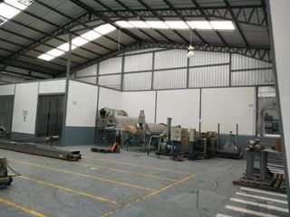 Foto 3 de VENTA GALPON USO INDUSTRIAL, SECTOR CARCELEN INDUSTRIAL