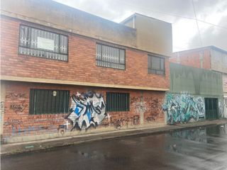 Foto 2 de Casa Comercial esquinera  Calle 71C bis - Bogotá