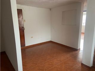 Foto 4 de Casa Comercial esquinera  Calle 71C bis - Bogotá