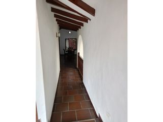 Se vende casa en Ciudad Jardín, Cali - JV JO (W6919129)