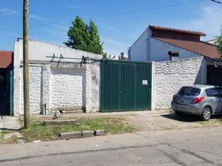 Foto 4 de Lote de 10x21 en venta en Villa Luzuriaga