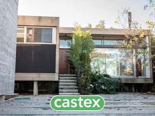 Foto 1 de Casa en venta en Santa Catalina con salida al río