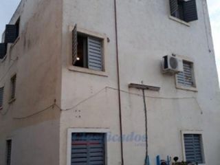 Foto 3 de VENDO COMPLEJO DE 4 DPTOS DE 2 DOR + COCHERAS VILLA CORINA