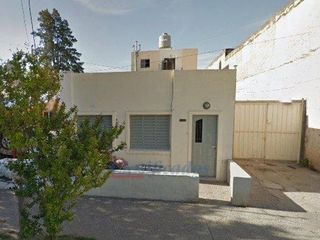 Foto 5 de VENDO COMPLEJO DE 4 DPTOS DE 2 DOR + COCHERAS VILLA CORINA