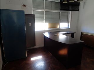 Foto 2 de ALQUILER DE OFICINA  MORENO 1600