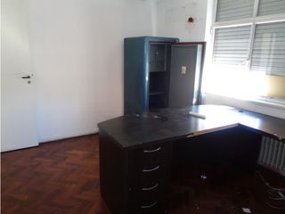 Foto 3 de ALQUILER DE OFICINA  MORENO 1600