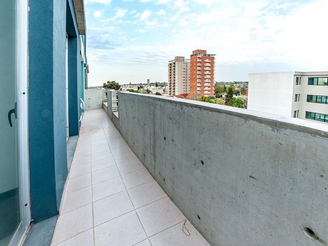 VENTA DEPARTAMENTO 3 AMBIENTES ESCOBAR TERRAZA