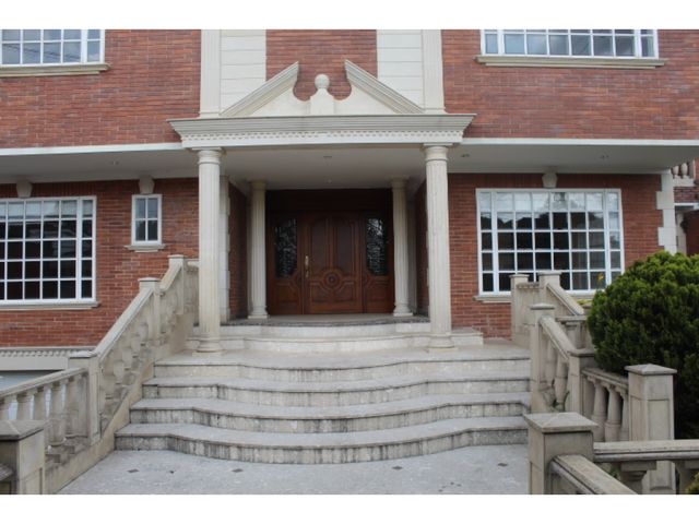 Arriendo hermosa Casa Santa Ana, Bogotá