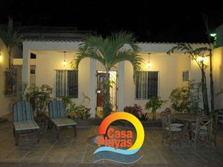 Foto 20 de Alquiler de Casa con Piscina en Playas Villamil, Sector Humboldt, 19 personas