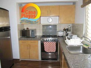 Foto 8 de Alquiler de Casa con Piscina en Playas Villamil, Sector Humboldt, 19 personas