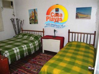 Foto 11 de Alquiler de Casa con Piscina en Playas Villamil, Sector Humboldt, 19 personas