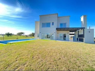 Foto 1 de Casa en venta en Ingeniero Maschwitz