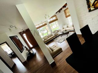 EN VENTA O RENTA CASA SAN ANTONIO KARTODROMO