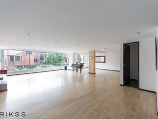 Foto 1 de apartamento en venta en colinas de suba. Cod V179