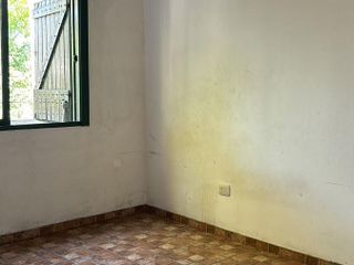 Departamento en venta - 4 Dormitorios 1 Baño - 140Mts2 - Vicente López
