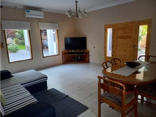 Foto 9 de VENTA CASA SOBRE LOTE 1475 m2 EN SAN RAFAEL EXCELENTE ENTORNO