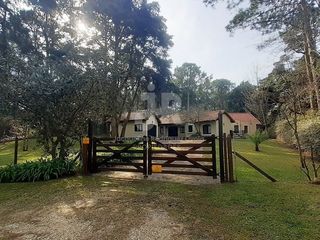 Foto 1 de Codigo 647 - Carilo - Casa En Alquiler