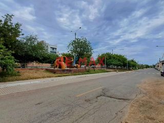 Foto 15 de 🏡 ¡Descubre tu futuro hogar en Chiclayo! 🌟

Te presentamos este acogedor departamento ubicado en la dirección: Los Cactos 330. Con una moderna const