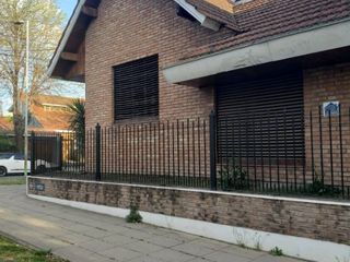 Foto 5 de Casa en venta en Lomas de Zamora Oeste