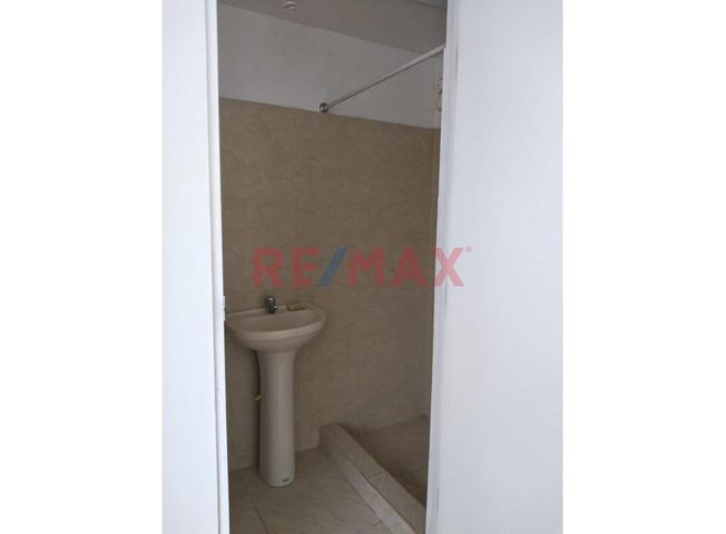 Departamento en Venta en Ate - Widok 6