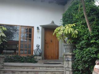 Foto 3 de ACOGEDORA CASA EN VENTA EN EXCELENTE UBICACION, AURORA-MIRAFLORES