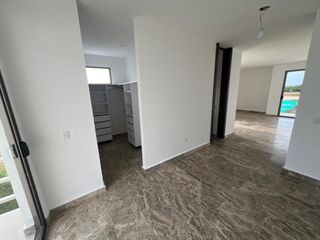 Foto 19 de casa en venta en barcelona de indias. Cod V174